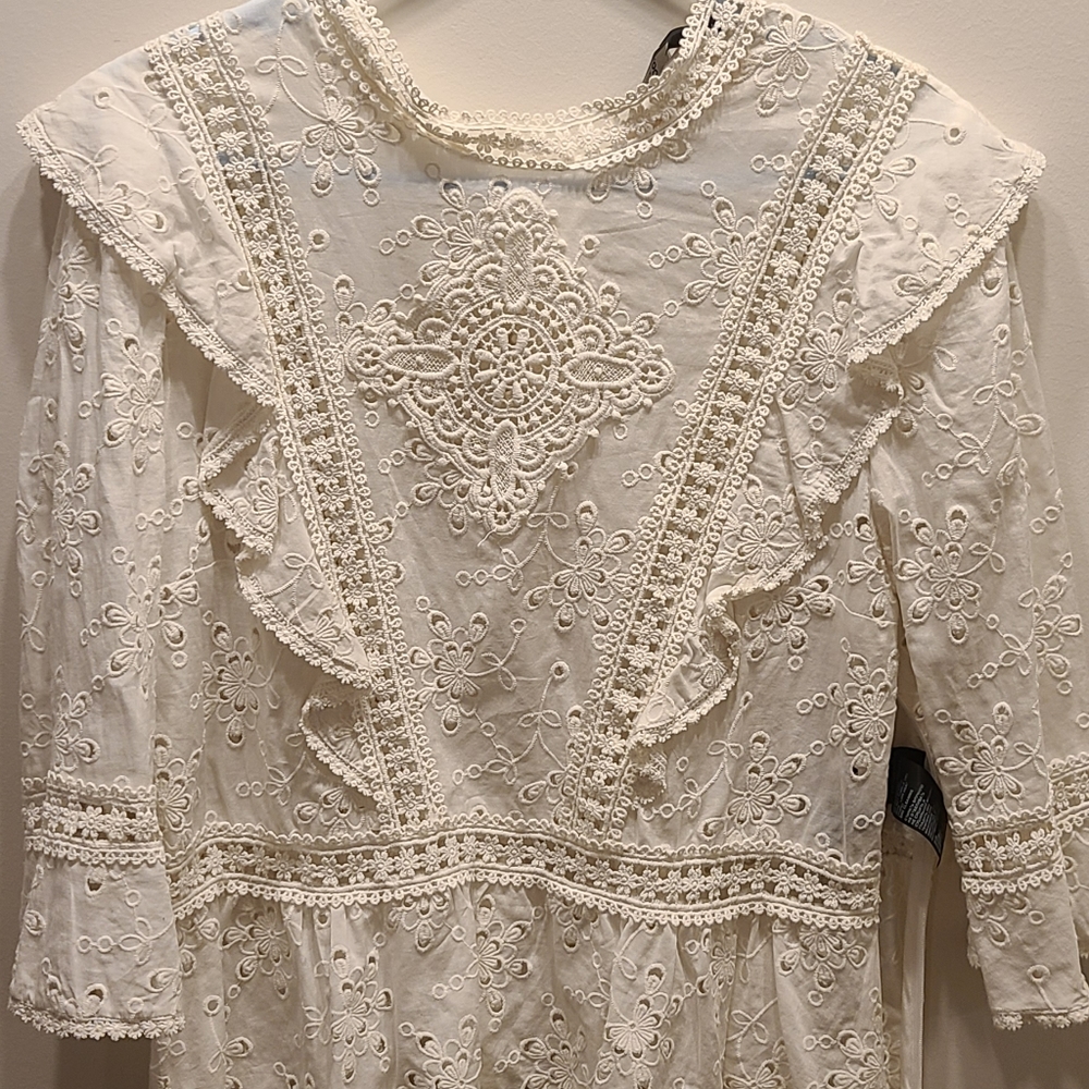 Paris kooples top embroided French size 4